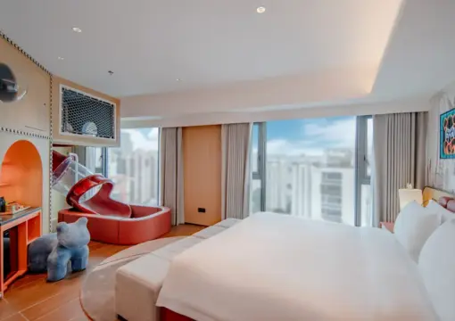 Family Four-bed Suite