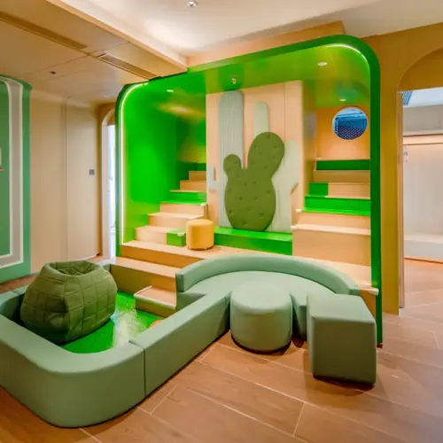 Family Four-bed Suite