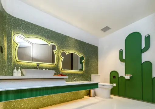 Family Triple Bed Suite