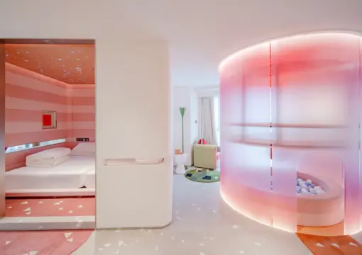 Family Twin Bed Suite