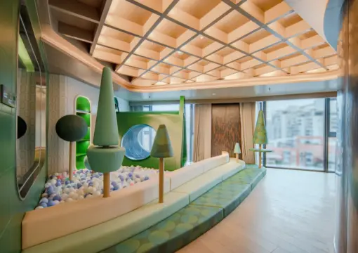 Family Twin Bed Suite-B